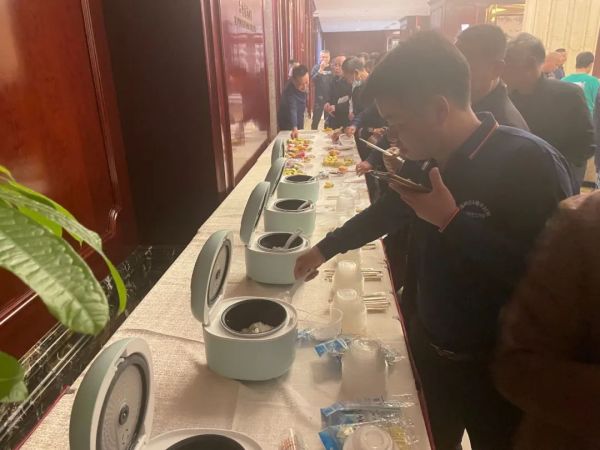 湖南興隆種業有限公司,長沙稻谷種植與銷售,長沙農作物品種的選育,長沙農業病蟲害防治服務 湖南興隆種業有限公司,長沙稻谷種植與銷售,長沙農作物品種的選育,長沙農業病蟲害防治服務