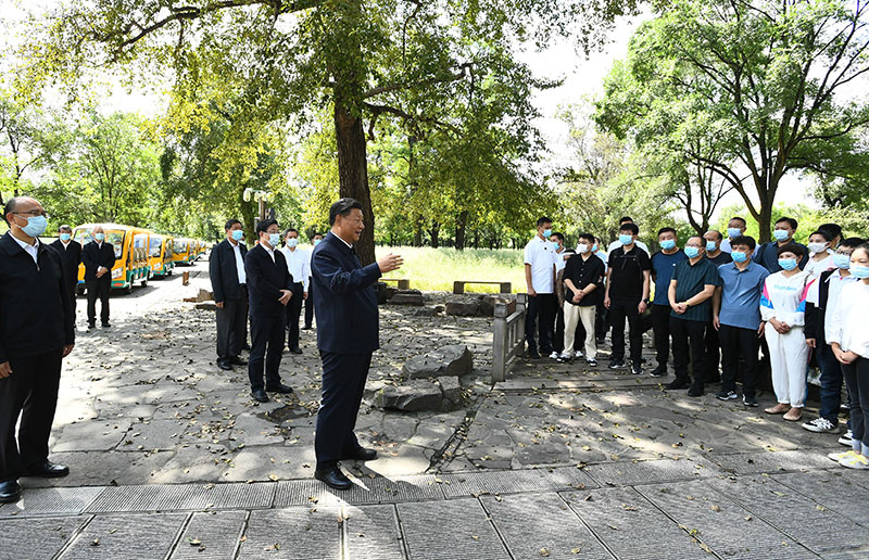 習(xí)近平在河北承德考察時(shí)強(qiáng)調(diào)：貫徹新發(fā)展理念弘揚(yáng)塞罕壩精神 努力完成全年經(jīng)濟(jì)社會(huì)發(fā)展主要目標(biāo)任務(wù)(圖7)